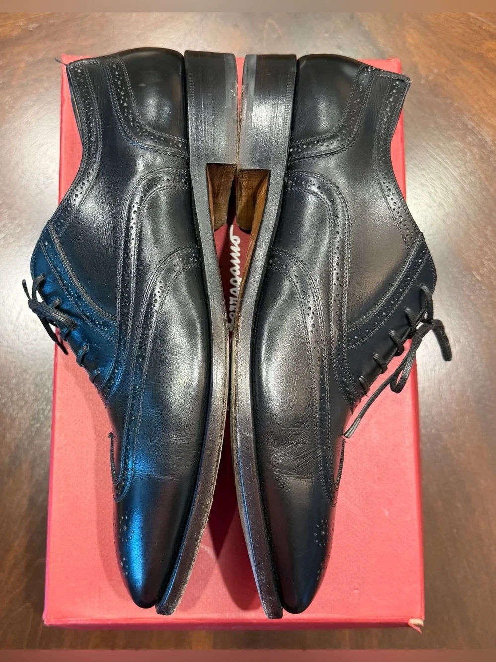 Black Leather Tramezza Wingtip Dress Shoes - Salvatore Ferragamo Size 10
